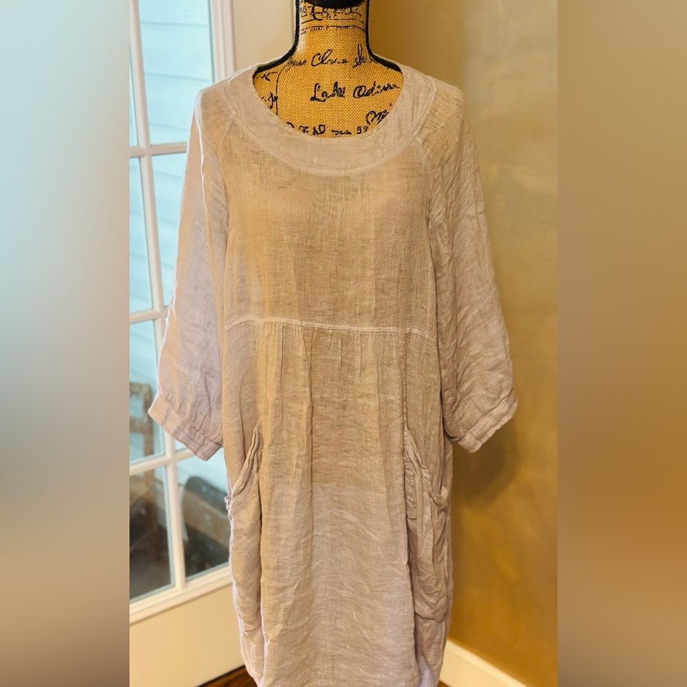 Grizas Soft Beige Tunic Top